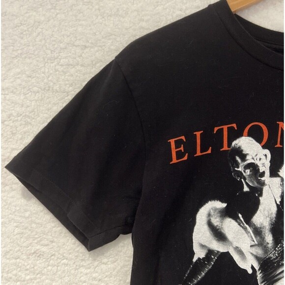 Elton John Homage 1 Men's/Women's Size Small Black Graphic T-Shirt Concert Soft - Picture 4 of 16
